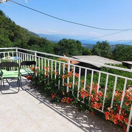 Apartment Varelija Брибир Экстерьер фото